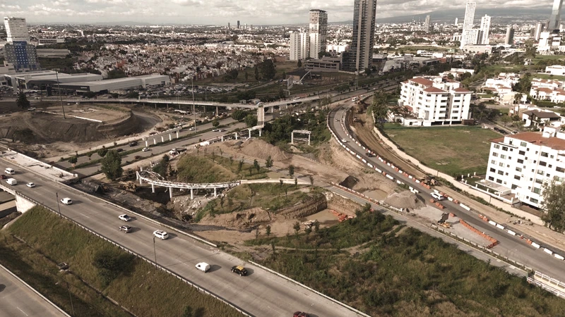 Infraestructura vial de la galería de Grupo LCI